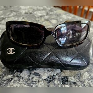 CHANEL Black and Gold Sunglasses With Case